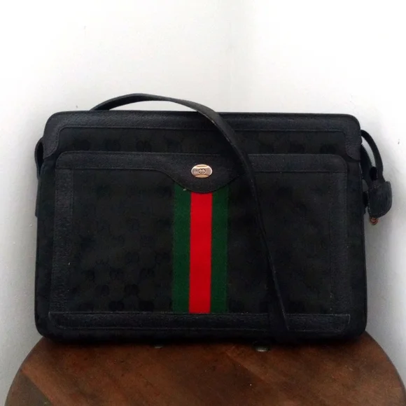 Authentic Vintage Gucci GG Monogram Supreme Sherry Web Ophidia Accordion Bag - Picture 2 of 9